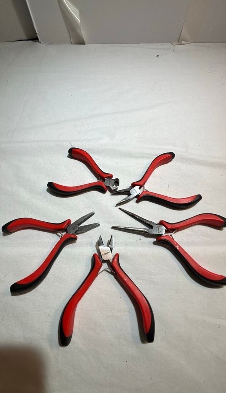 Pittsburgh Hand Tool Plier Set with Red and Black Handles